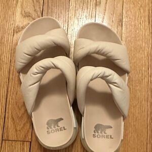 Sorel Blush Twisted Strap Slides Women’s size 8